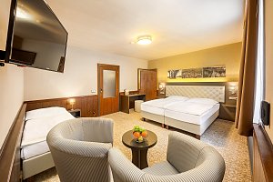 Třílůžkový pokoj Hotel Zlatá hvězda Třeboň